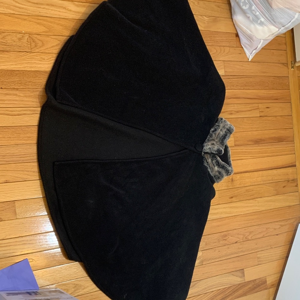 Black Cape with Faux Fur Collar